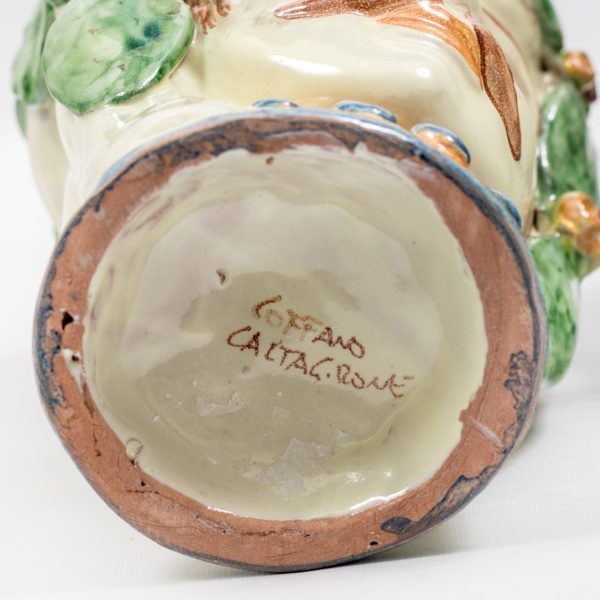 Pricky Man Vase - Image 5