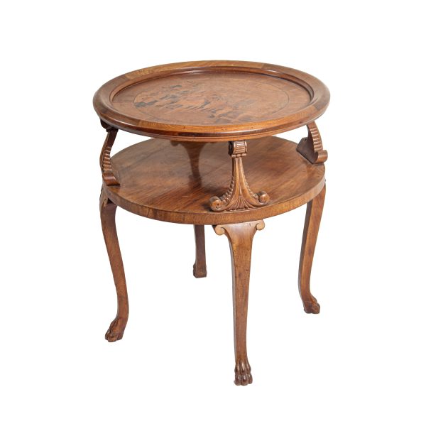 Round Table - Image 3