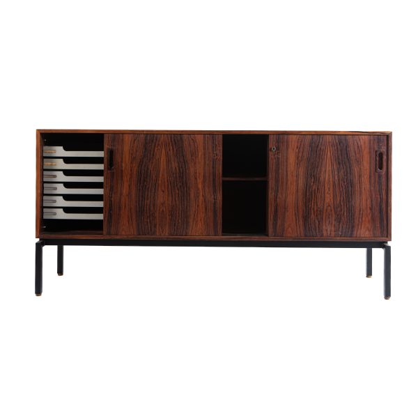 Sideboard - Image 2