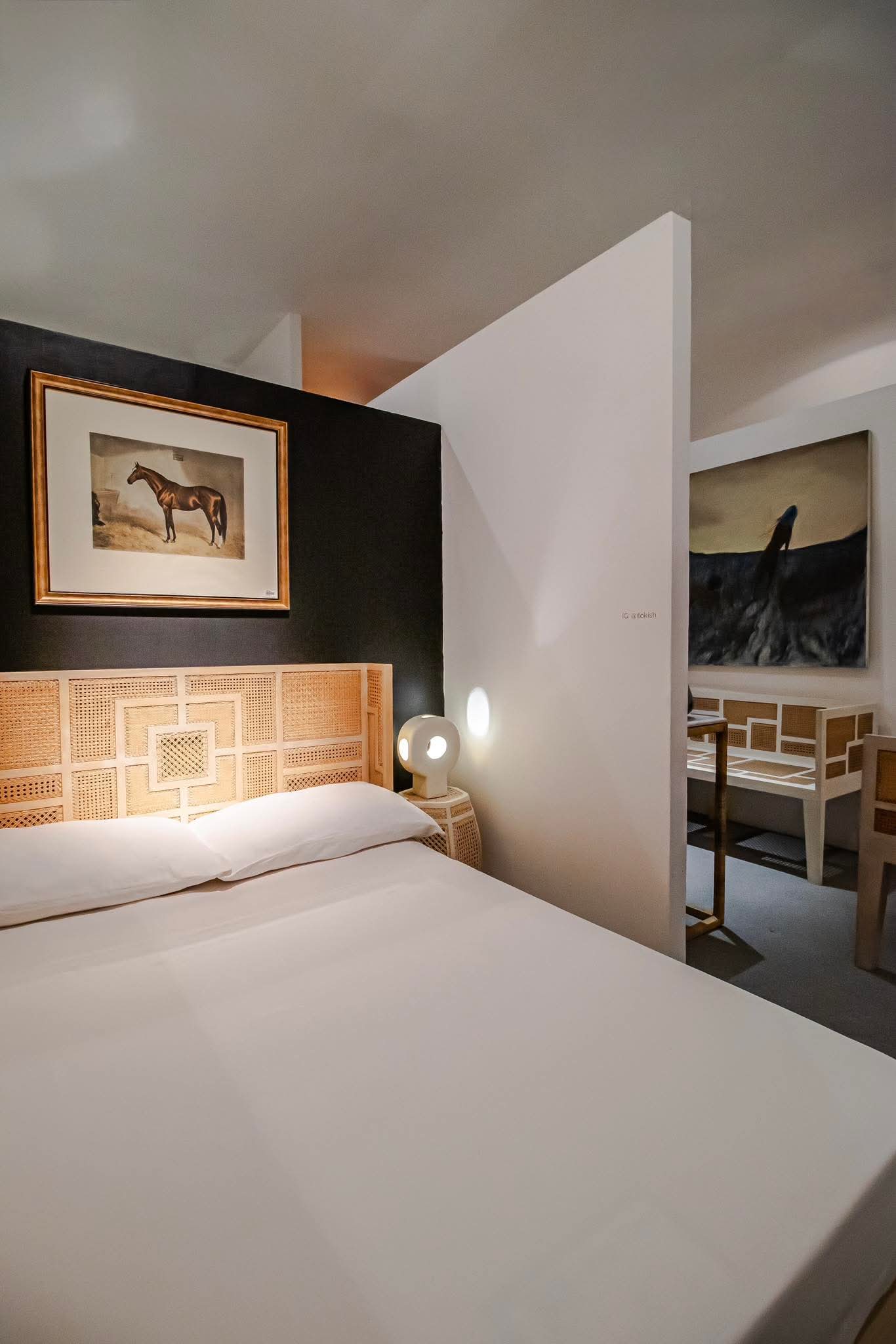 9ebdc2b3636e7b1df73c76e980db127f